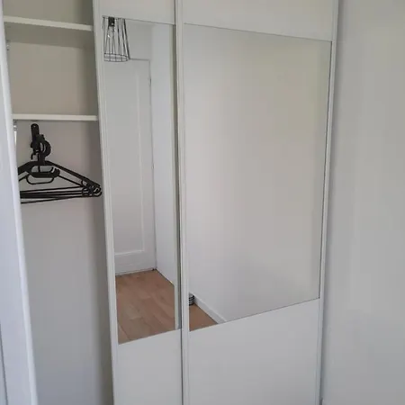 By Angelique 1 Rdc Lejlighed Busnes